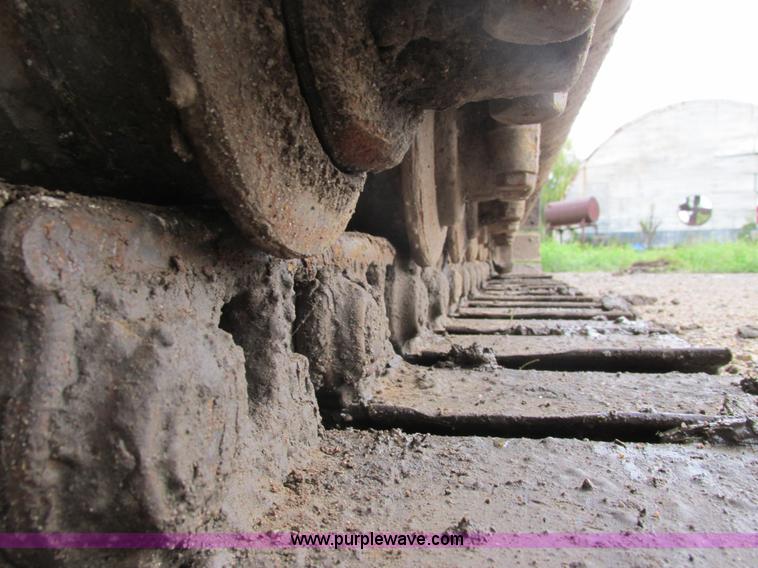 image for item L3826 1990 Case 888 excavator