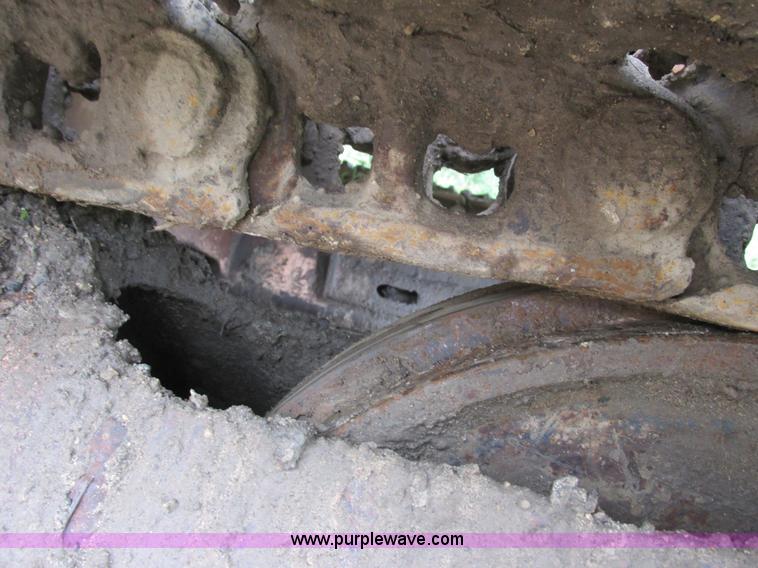 image for item L3826 1990 Case 888 excavator