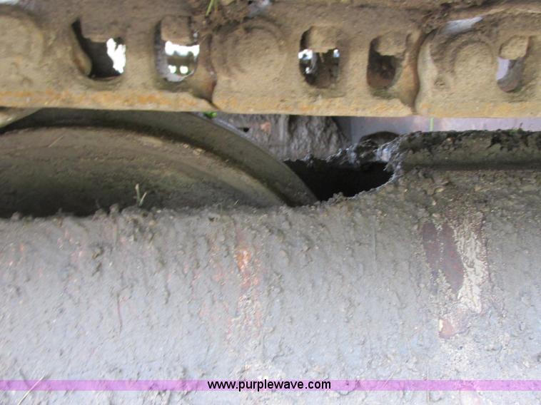 image for item L3826 1990 Case 888 excavator