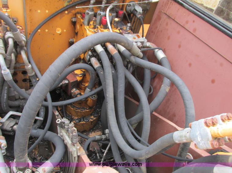 image for item L3826 1990 Case 888 excavator