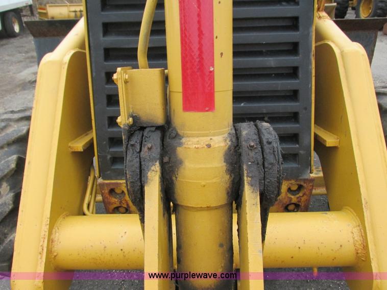 image for item L3829 1993 Caterpillar 436B backhoe