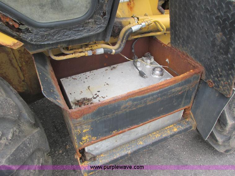 image for item L3829 1993 Caterpillar 436B backhoe