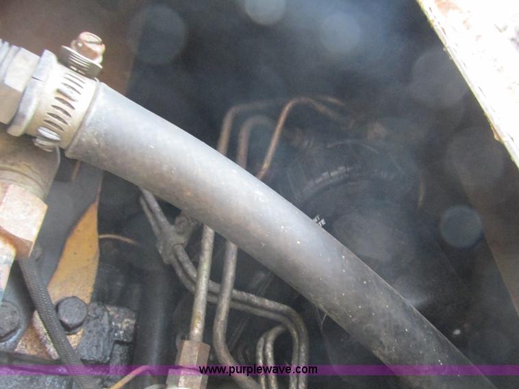 image for item L3829 1993 Caterpillar 436B backhoe