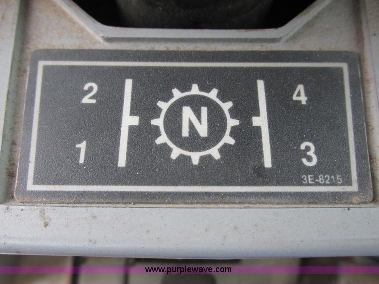 image for item L3829 1993 Caterpillar 436B backhoe