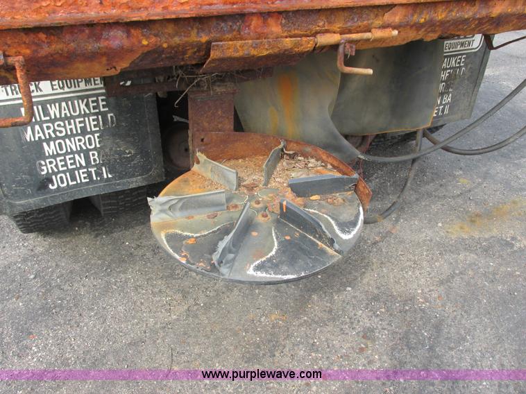 image for item L3833 1983 Ford 8000 dump truck