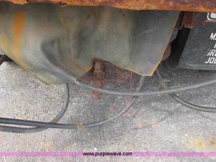 image for item L3833 1983 Ford 8000 dump truck