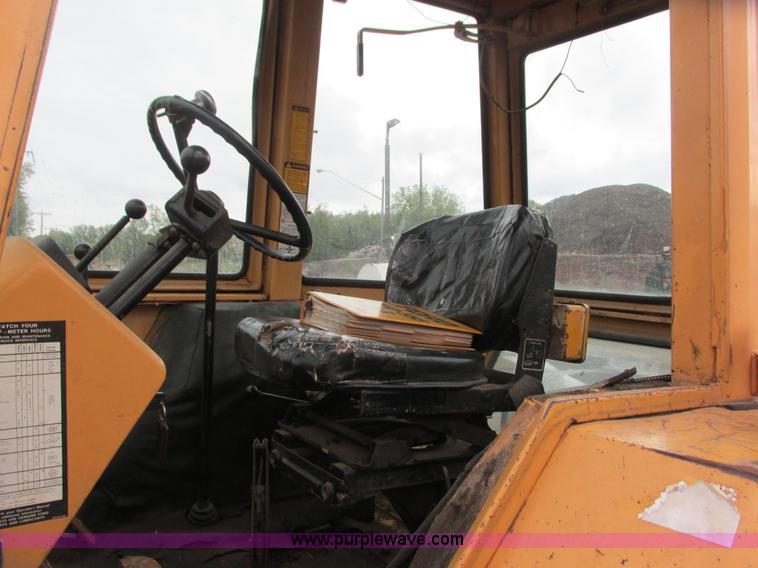 image for item L3834 Ford 555B landscape tractor