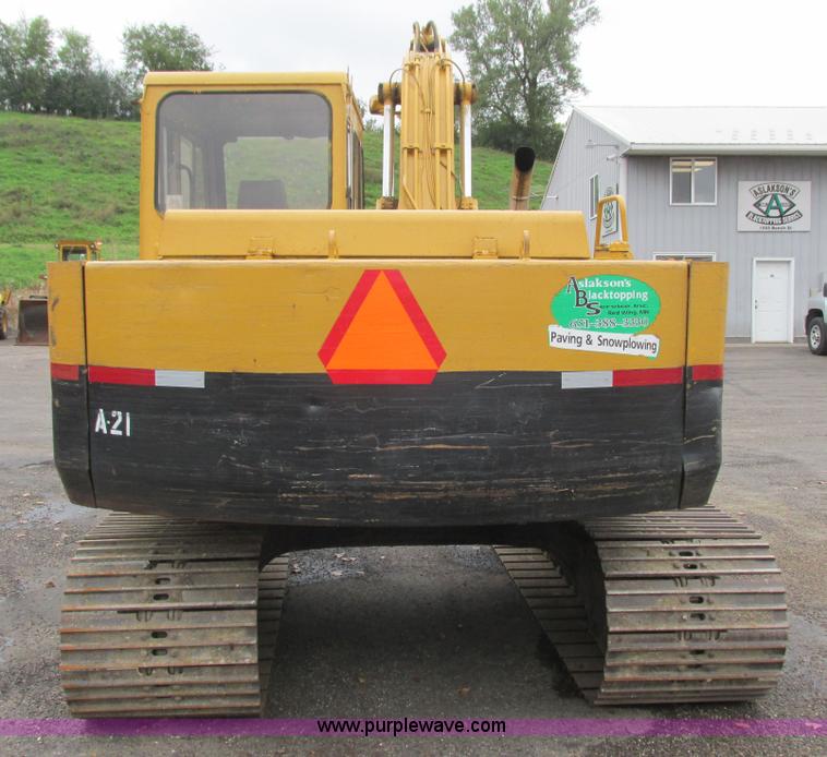 image for item L3835 Kobelco K904 II excavator
