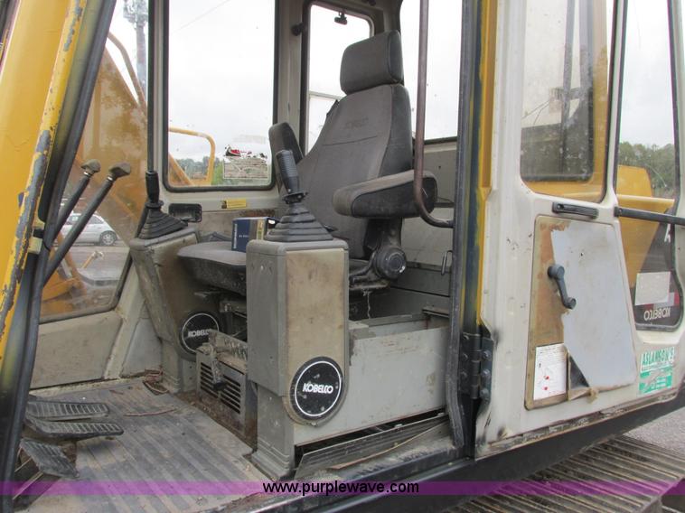 image for item L3835 Kobelco K904 II excavator