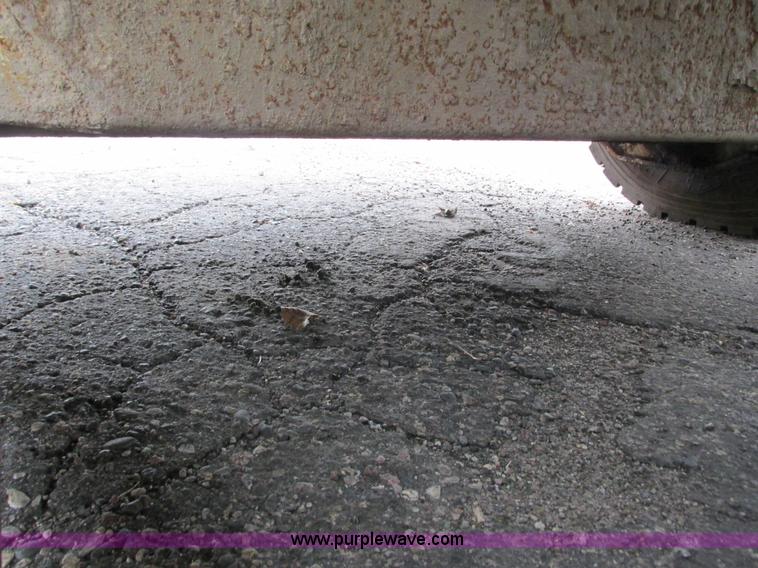 image for item L3836 1985 Athey Mobil sweeper