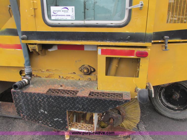 image for item L3836 1985 Athey Mobil sweeper