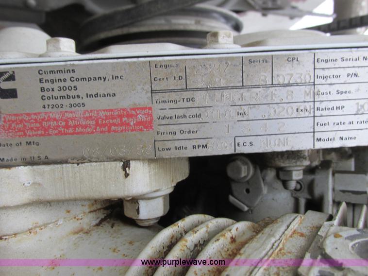 image for item L3836 1985 Athey Mobil sweeper