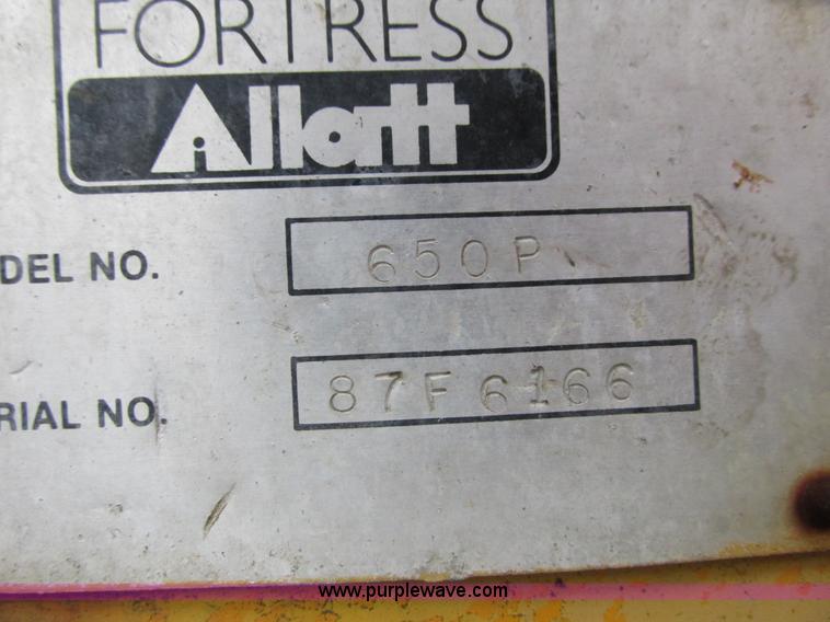 image for item L3837 Fortress Allatt 650P paver