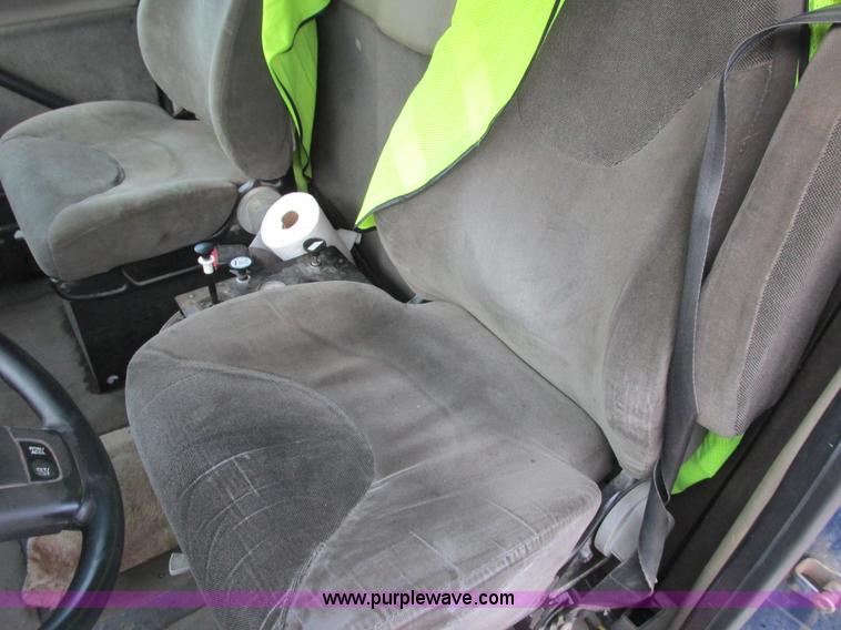 image for item L3841 2001 Sterling LT8500 dump truck