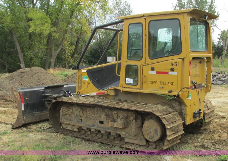 image for item L3846 2001 New Holland DC100 LGP dozer