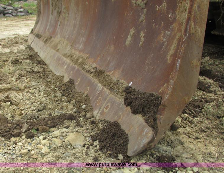 image for item L3846 2001 New Holland DC100 LGP dozer