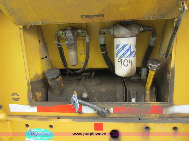 image for item L3846 2001 New Holland DC100 LGP dozer