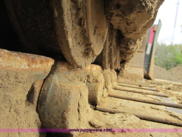 image for item L3846 2001 New Holland DC100 LGP dozer