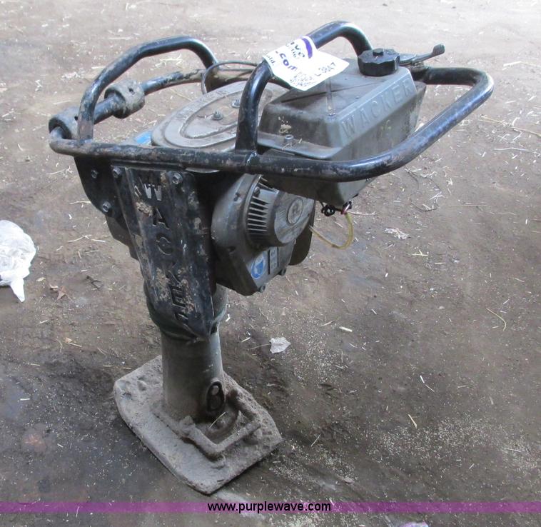 image for item L3847 1999 Wacker BS52Y walk behind compactor