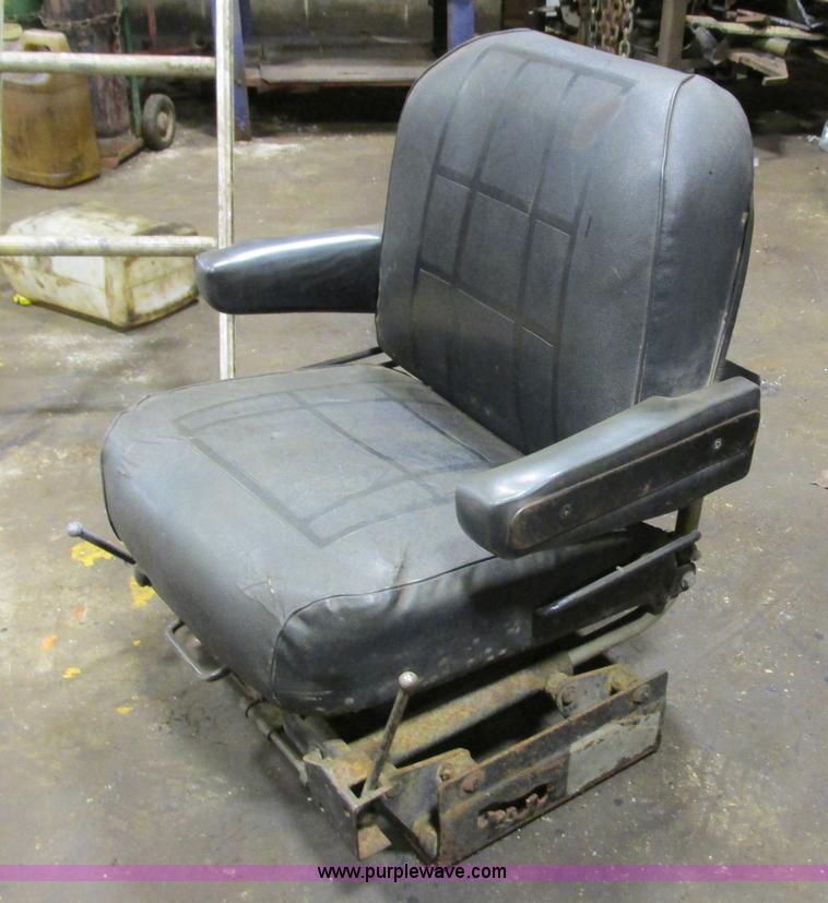 image for item L3848 Spring suspension seat