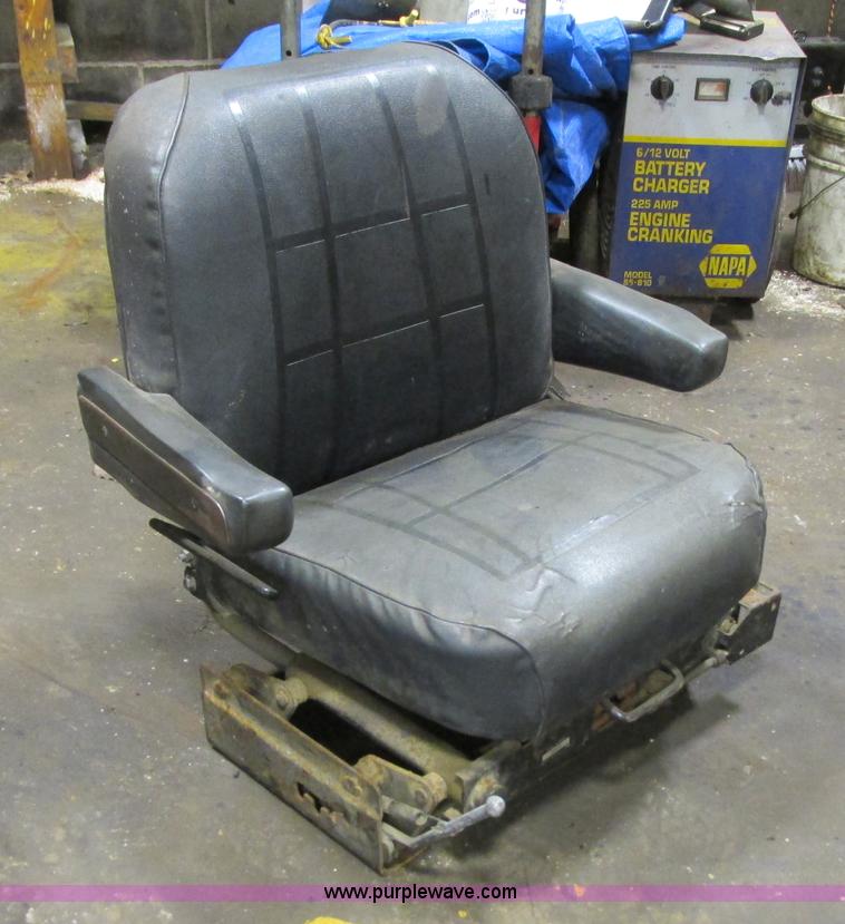 image for item L3848 Spring suspension seat