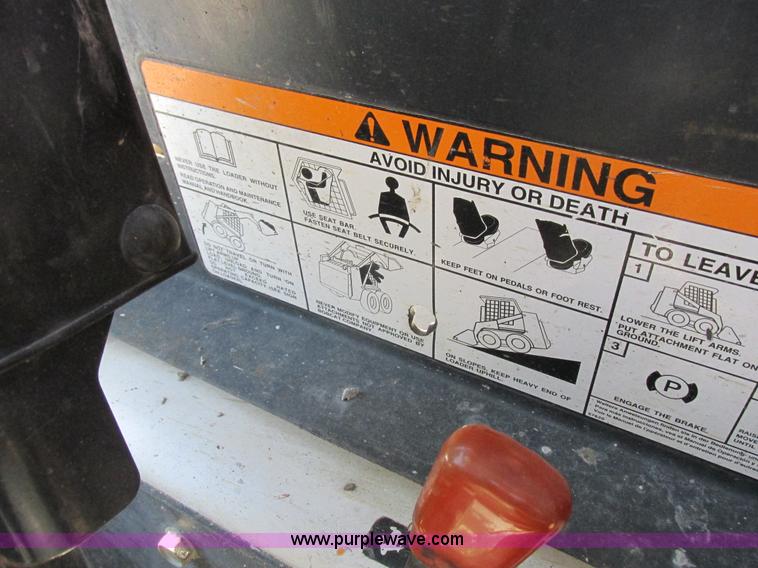 image for item L4102 2006 Bobcat S220 skid steer