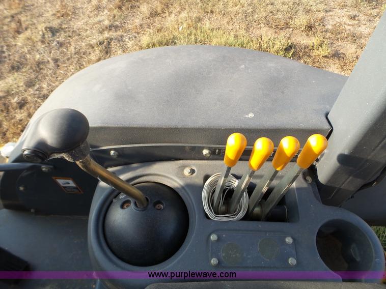 image for item L5111 2010 John Deere 210LJ landscape loader