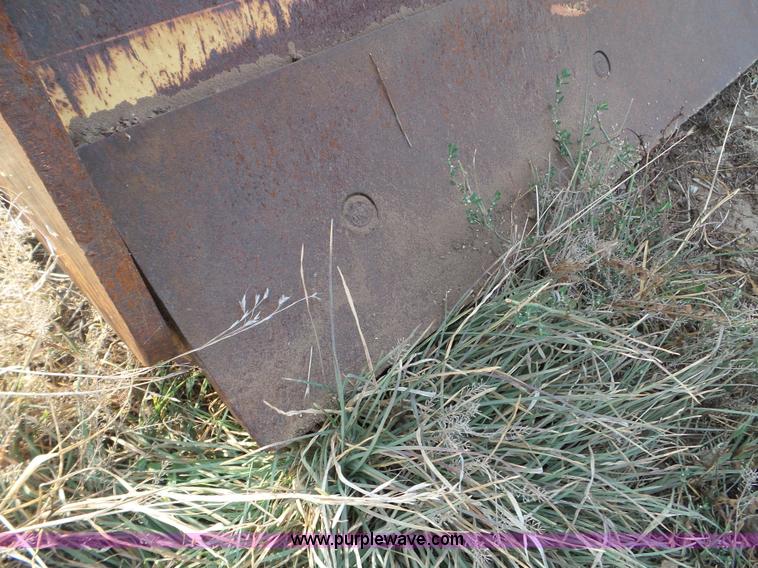 image for item L5111 2010 John Deere 210LJ landscape loader