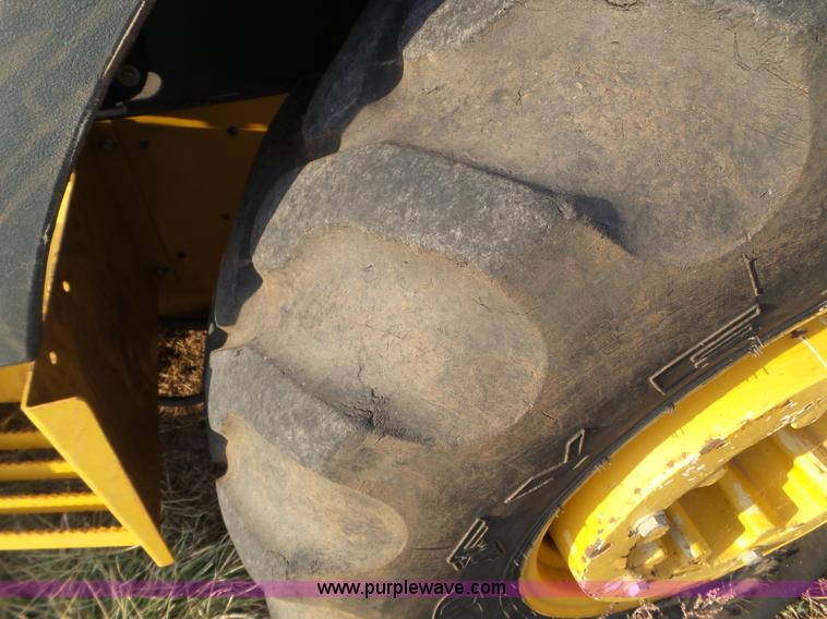 image for item L5111 2010 John Deere 210LJ landscape loader