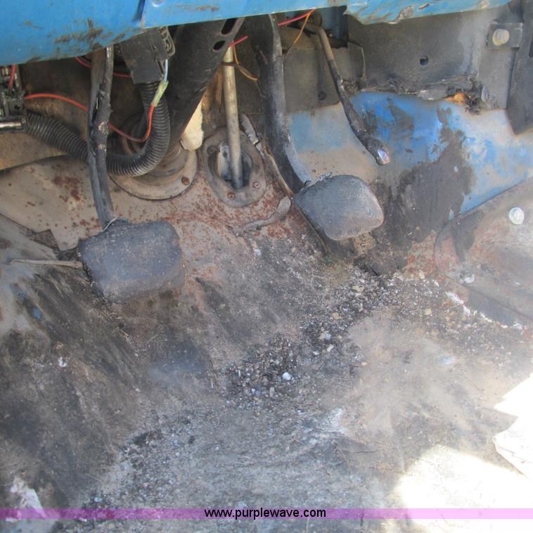 image for item L5281 1973 Chevrolet C60 oil distribution truck