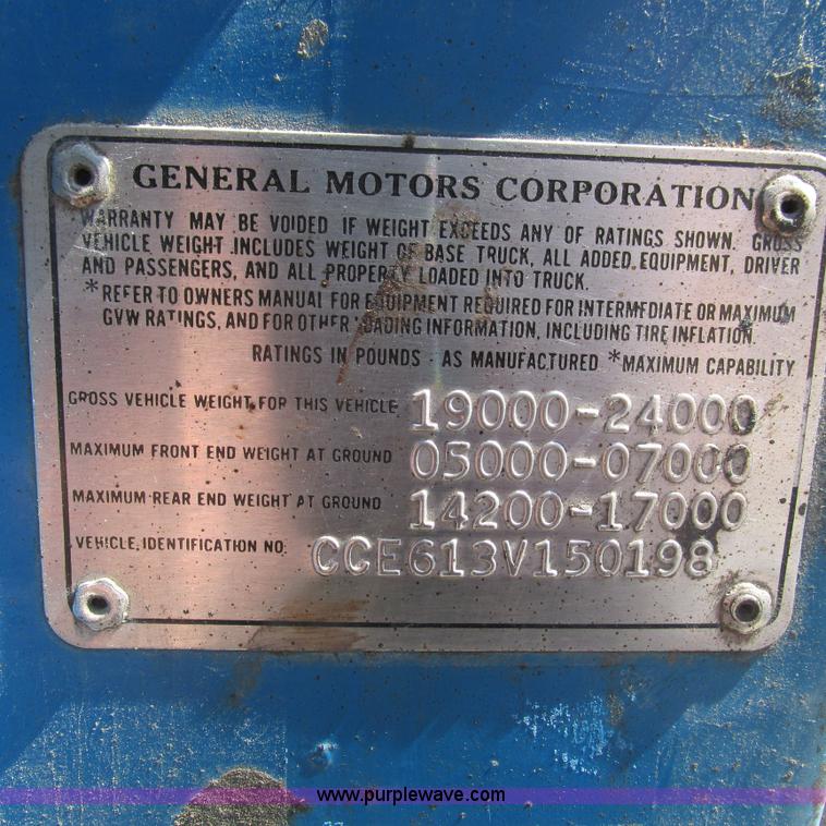 image for item L5281 1973 Chevrolet C60 oil distribution truck