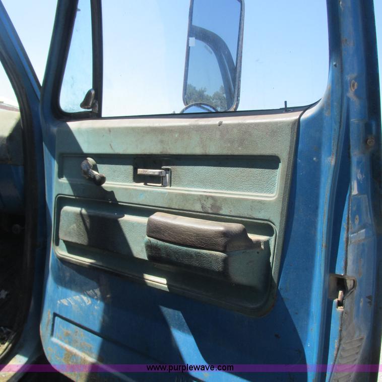 image for item L5281 1973 Chevrolet C60 oil distribution truck