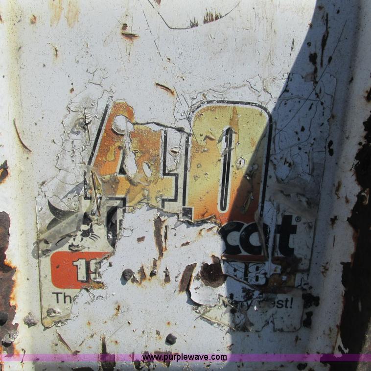 image for item L5282 1998 Bobcat 753 skid steer