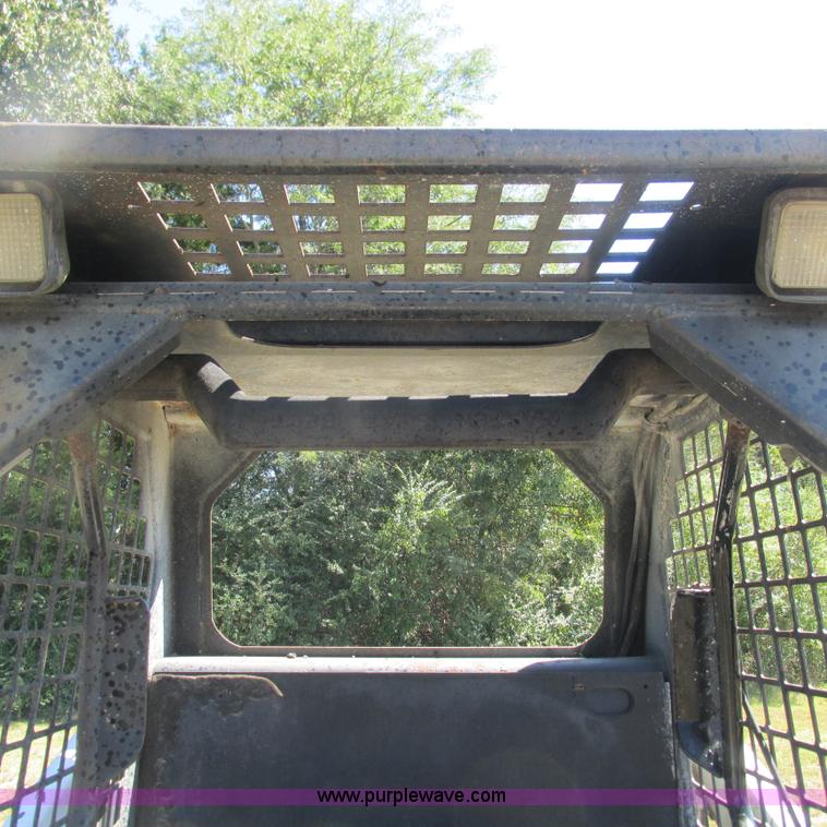 image for item L5282 1998 Bobcat 753 skid steer