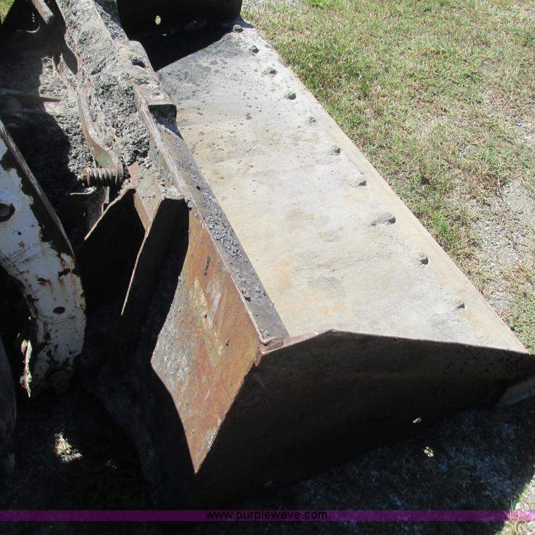 image for item L5282 1998 Bobcat 753 skid steer