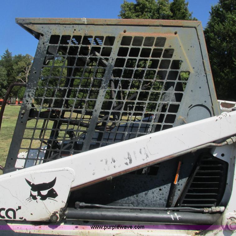 image for item L5282 1998 Bobcat 753 skid steer