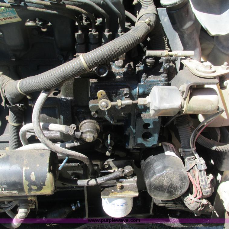 image for item L5282 1998 Bobcat 753 skid steer