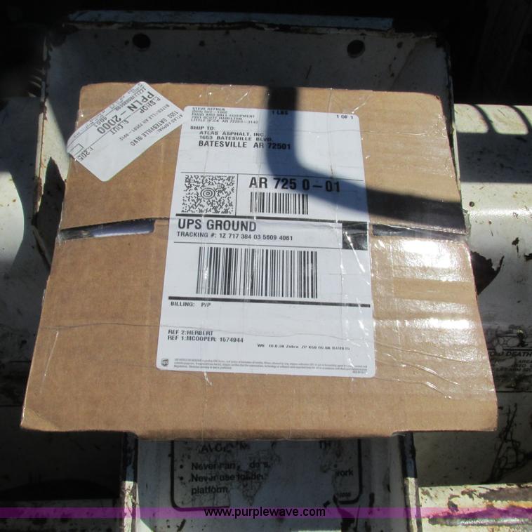 image for item L5282 1998 Bobcat 753 skid steer