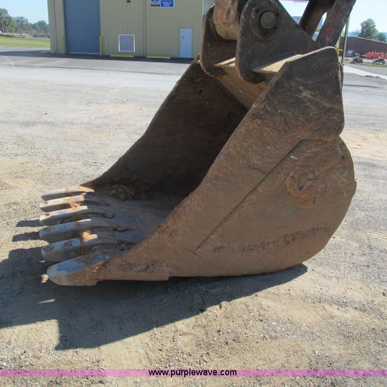 image for item L5286 2003 Link Belt 330 LX excavator