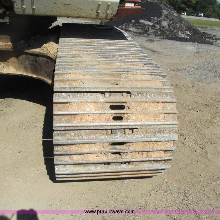 image for item L5286 2003 Link Belt 330 LX excavator