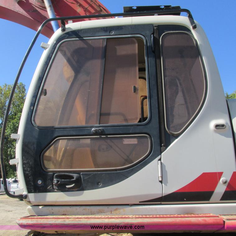 image for item L5286 2003 Link Belt 330 LX excavator