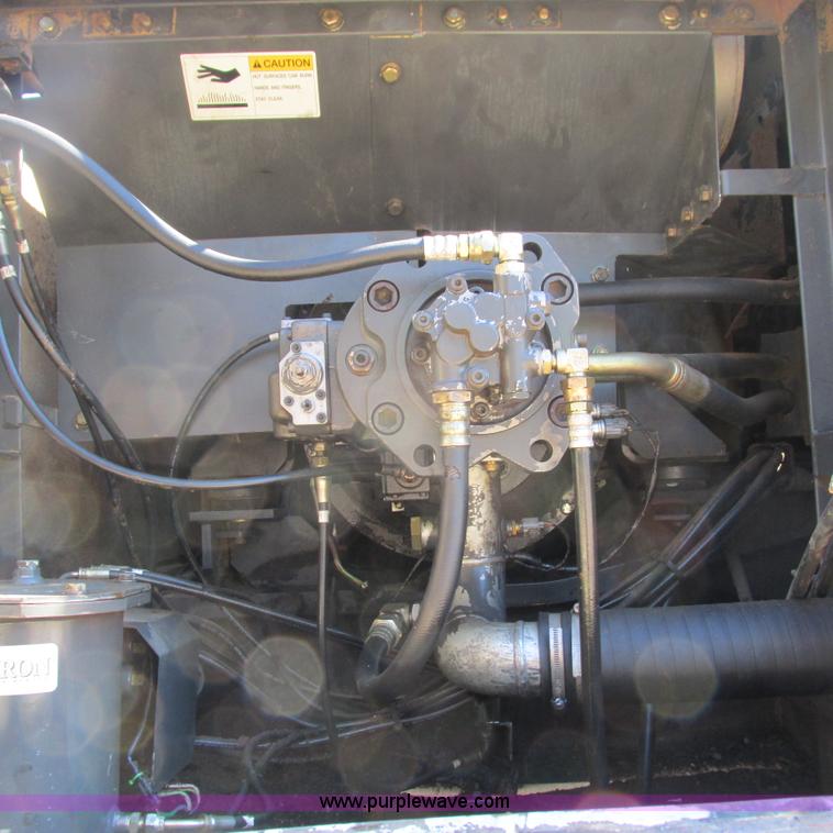 image for item L5286 2003 Link Belt 330 LX excavator