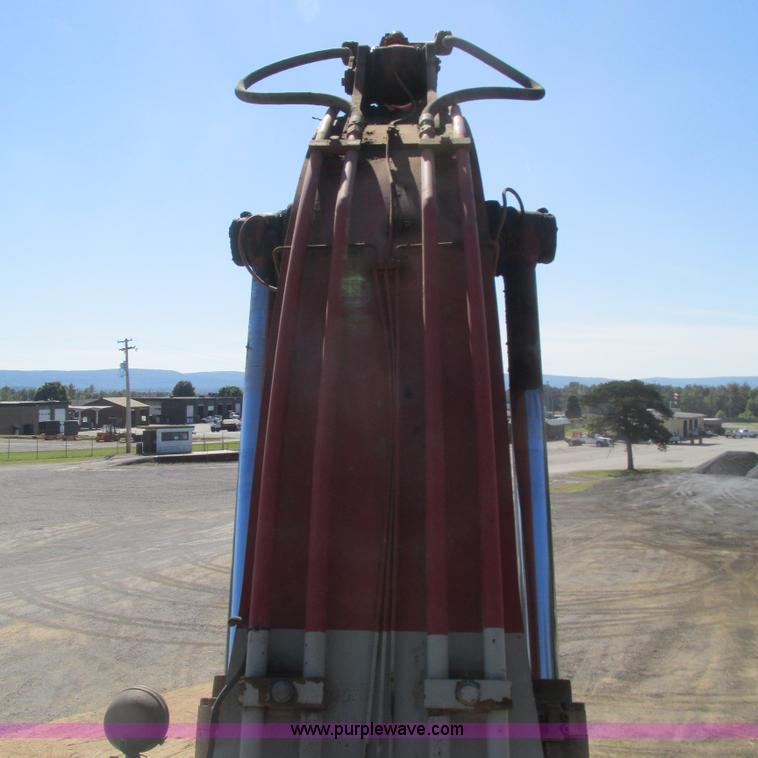 image for item L5286 2003 Link Belt 330 LX excavator