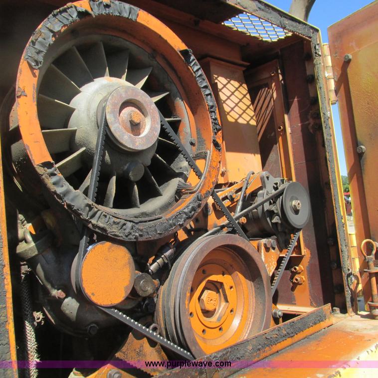 image for item L5287 Sakai TW100 vibratory single drum roller