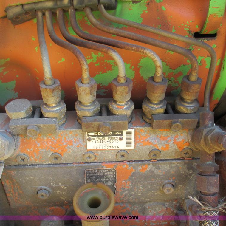 image for item L5287 Sakai TW100 vibratory single drum roller