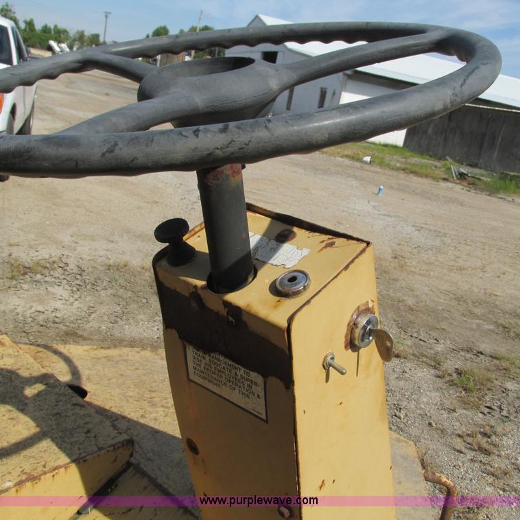 image for item L5291 Vibrastatic III double drum roller