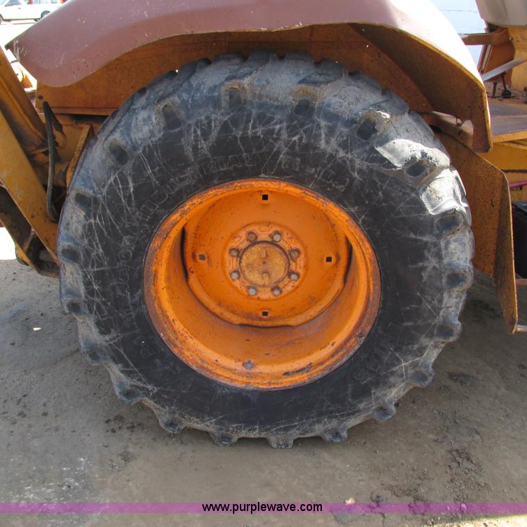 image for item L5292 1987 Case 580K backhoe