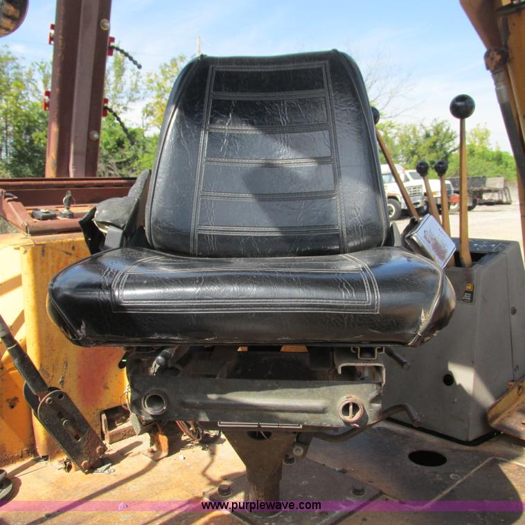 image for item L5292 1987 Case 580K backhoe