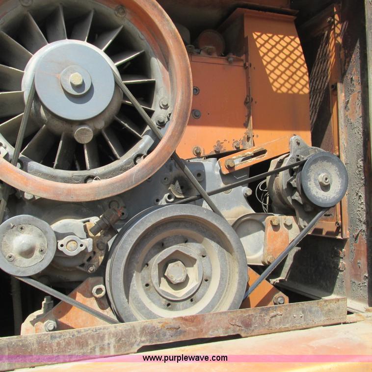 image for item L5293 Sakai TW100 vibratory single drum roller