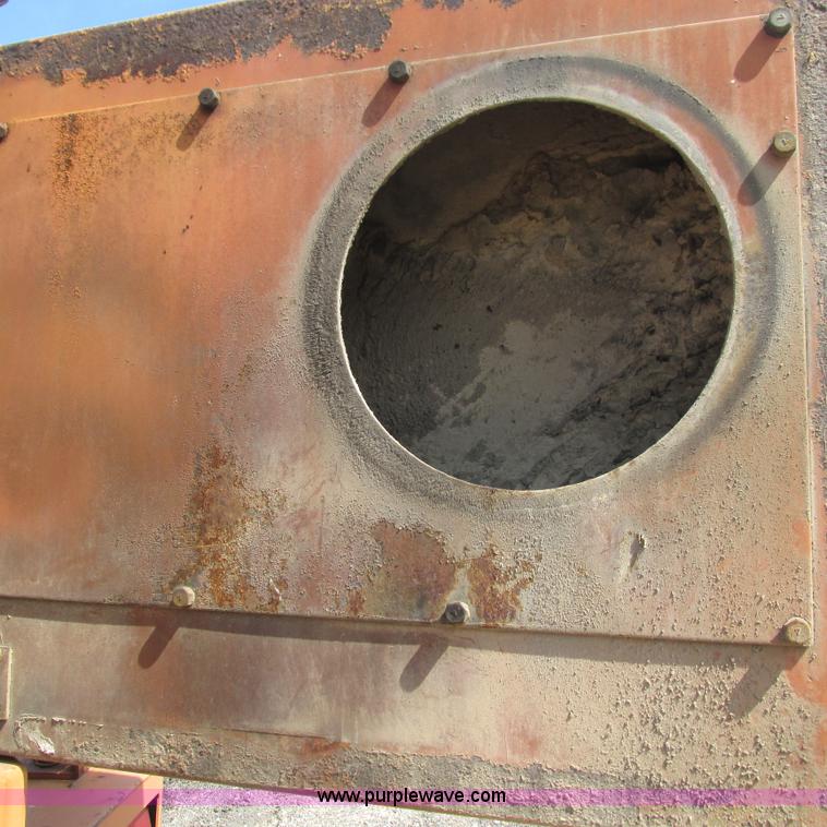 image for item L5293 Sakai TW100 vibratory single drum roller